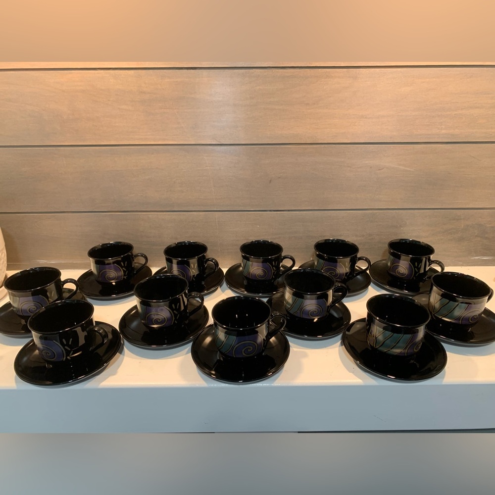 Arcoroc Tampico VTG Black Multi Pattern Coffee Cups & Saucers Set of 12 France